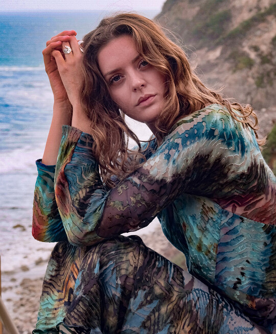 Sustainable fashion gallery image 9